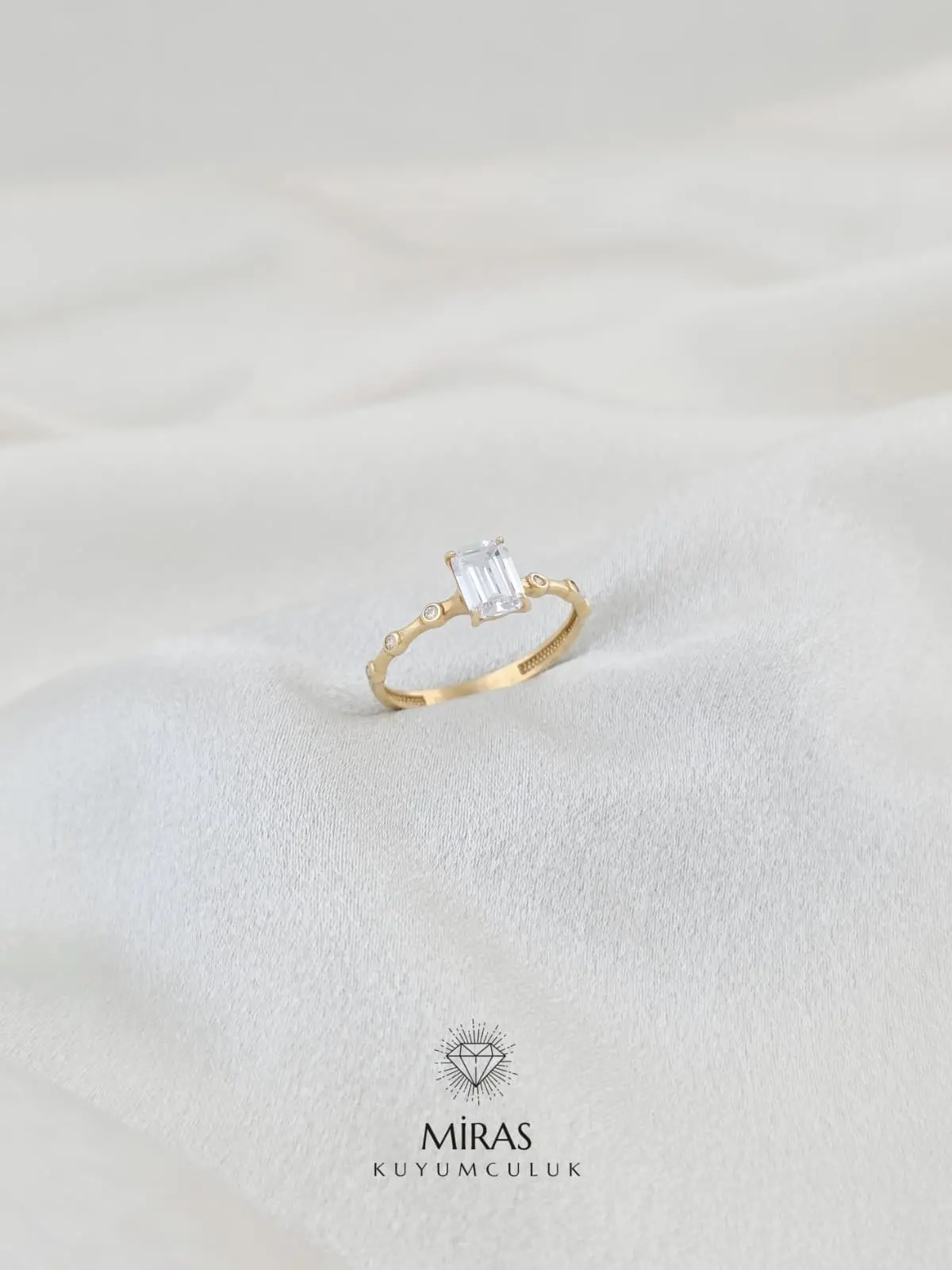 14 Ayar Altın - Baget Tektaş Spor Yüzük - 14YZK206