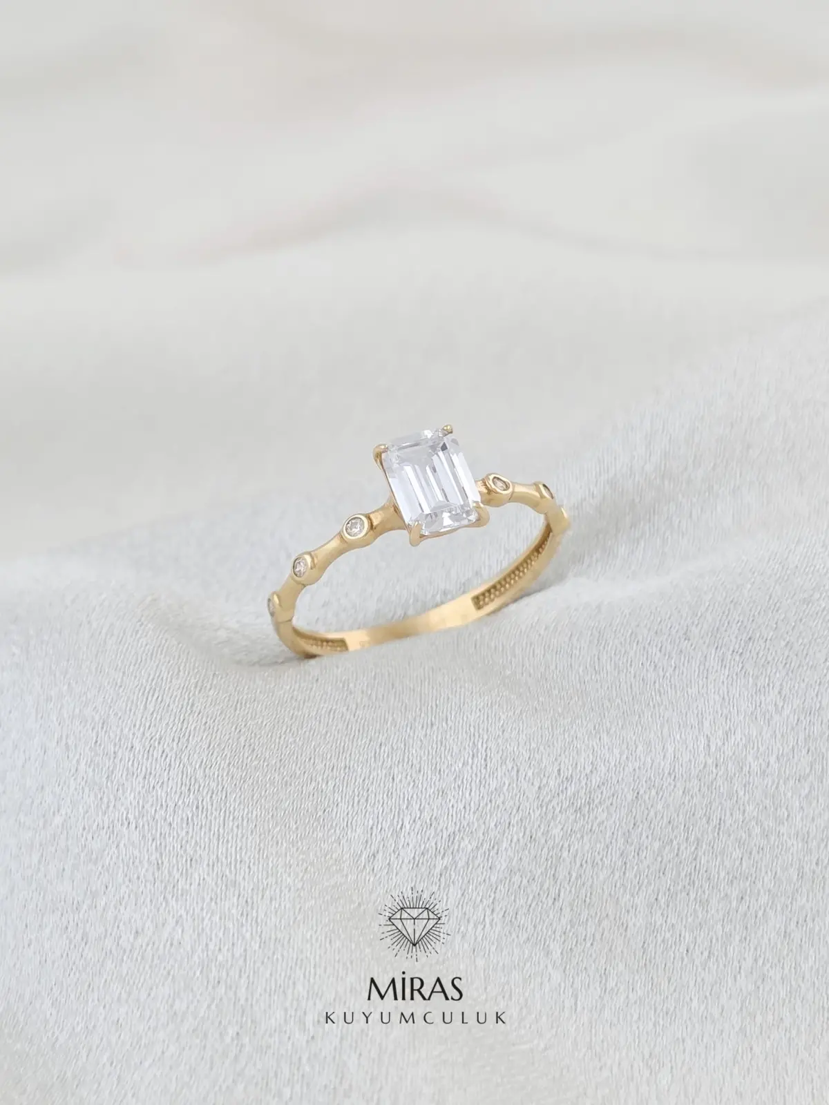 14 Ayar Altın - Baget Tektaş Spor Yüzük - 14YZK206