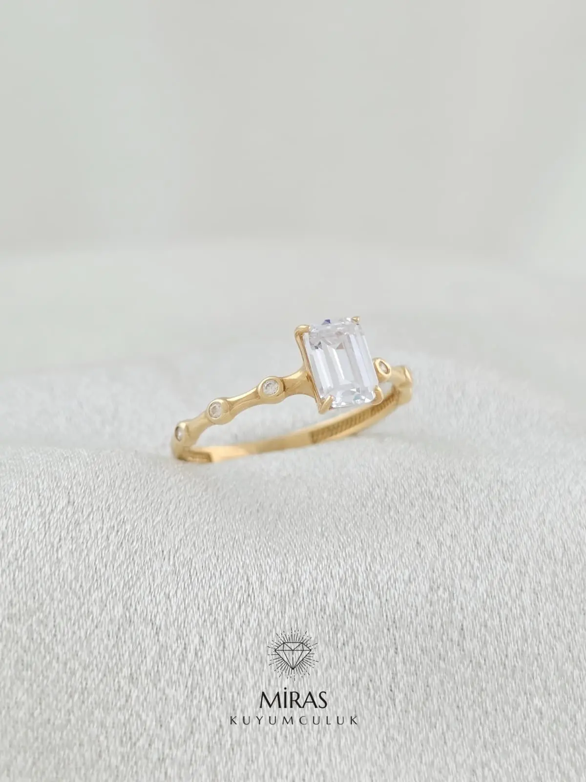 14 Ayar Altın - Baget Tektaş Spor Yüzük - 14YZK206