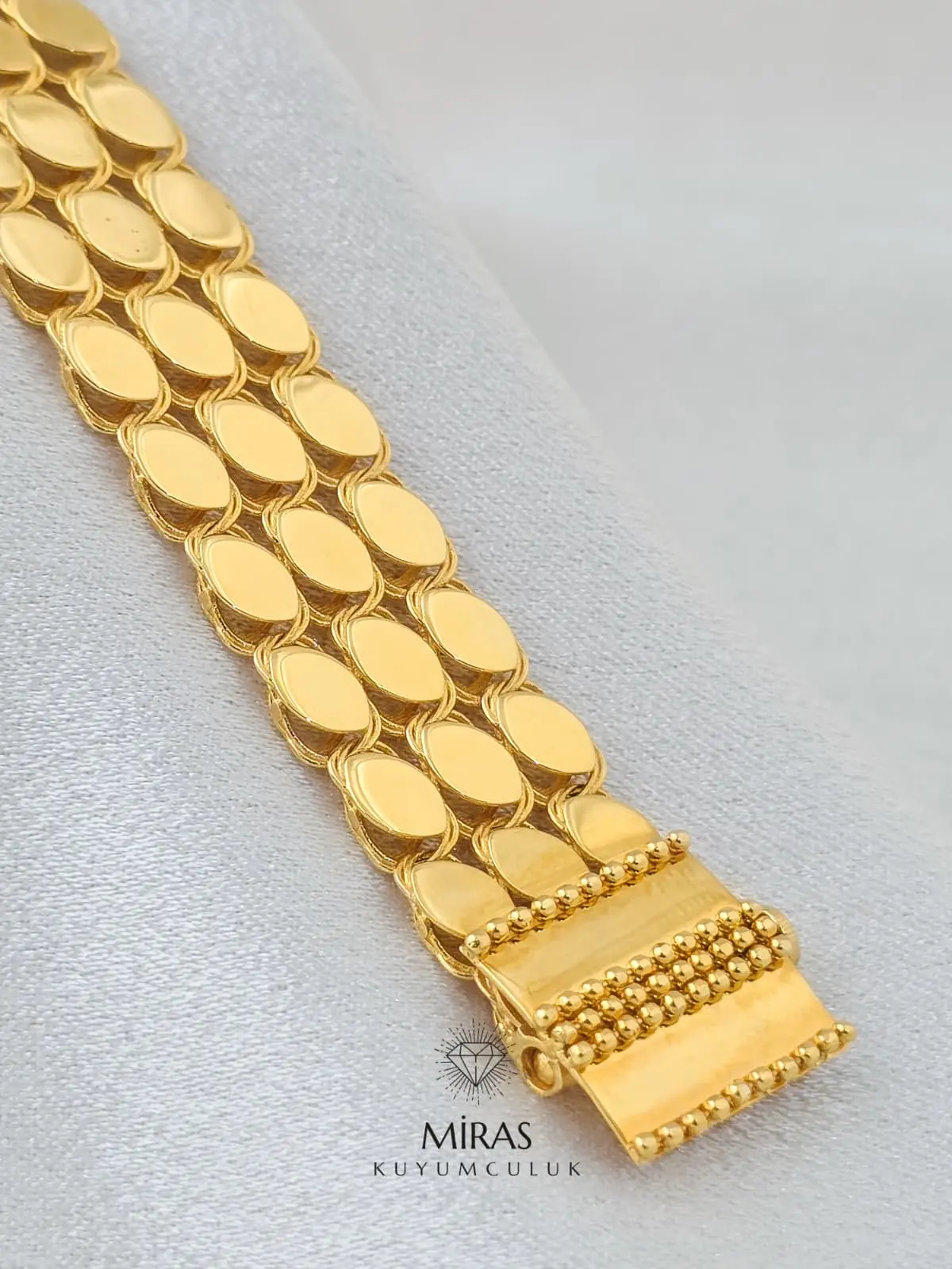 14 Ayar Altın - Taşsız Üç Sıra Pullu Sarı Altın Bileklik - 14BLK869