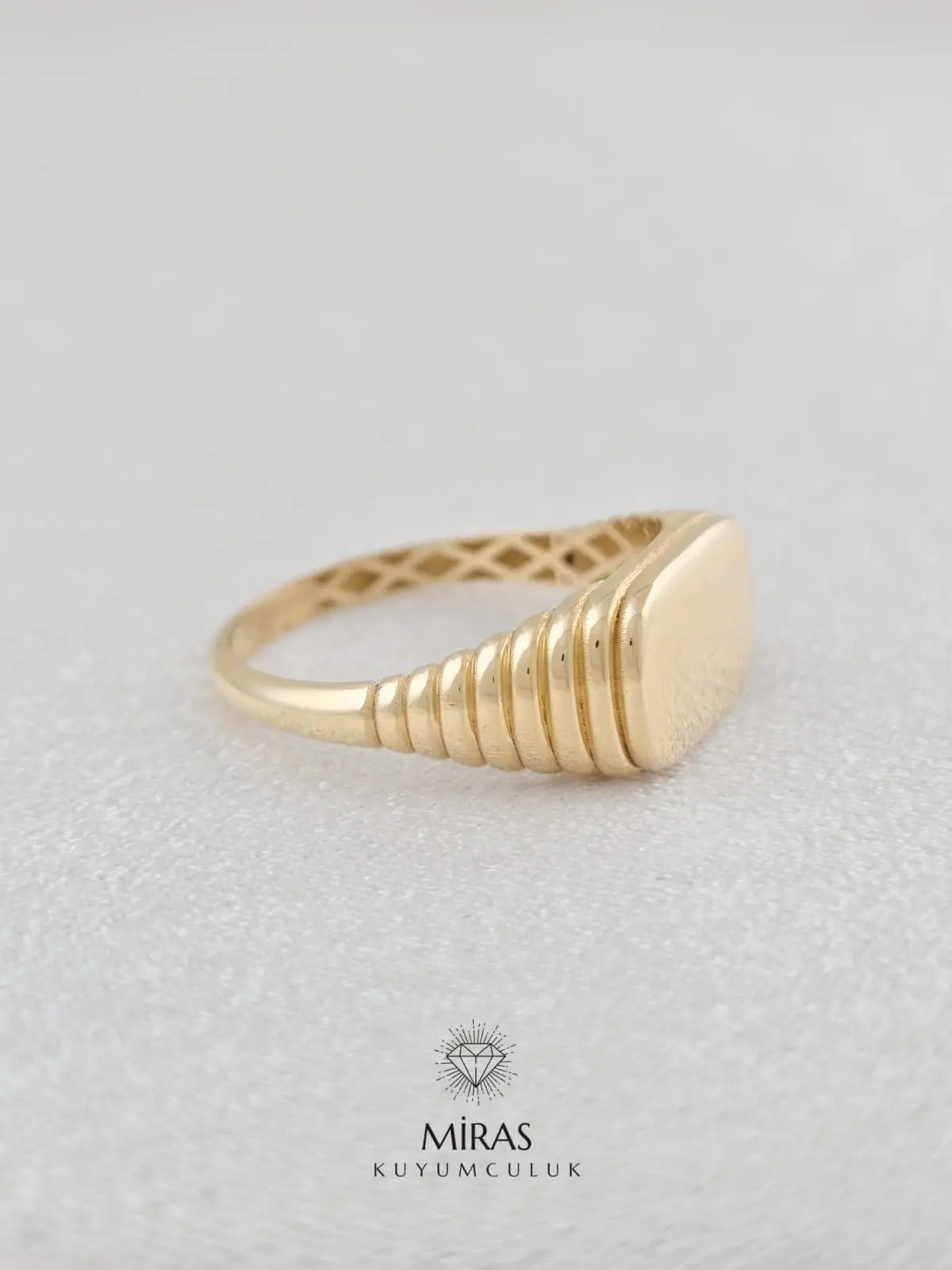 14 Ayar Altın - Taşsız Spor Yüzük - 14YZK926