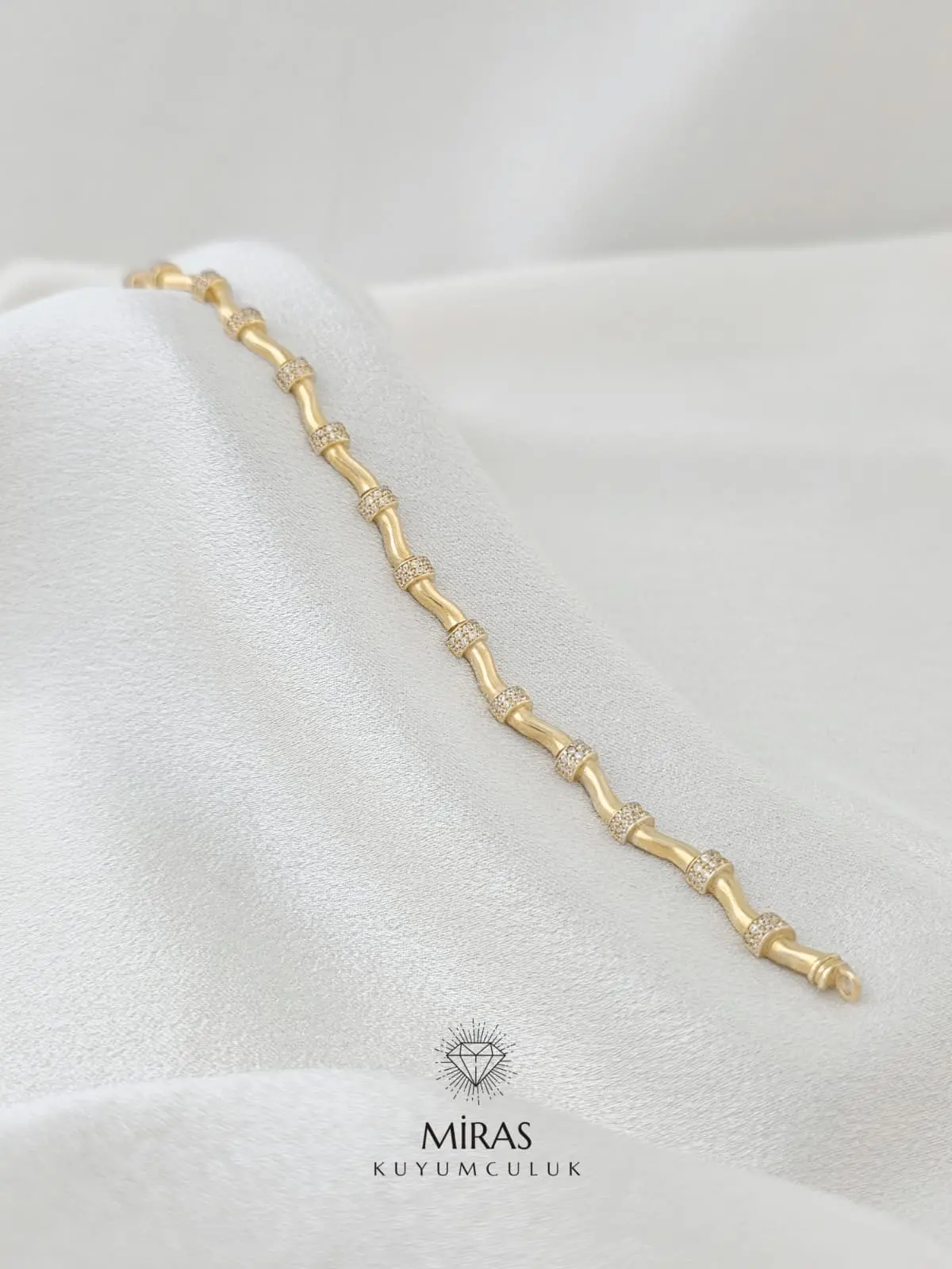 14 Ayar Altın - Taşlı Spor Kemik Bileklik - 14BLK1002