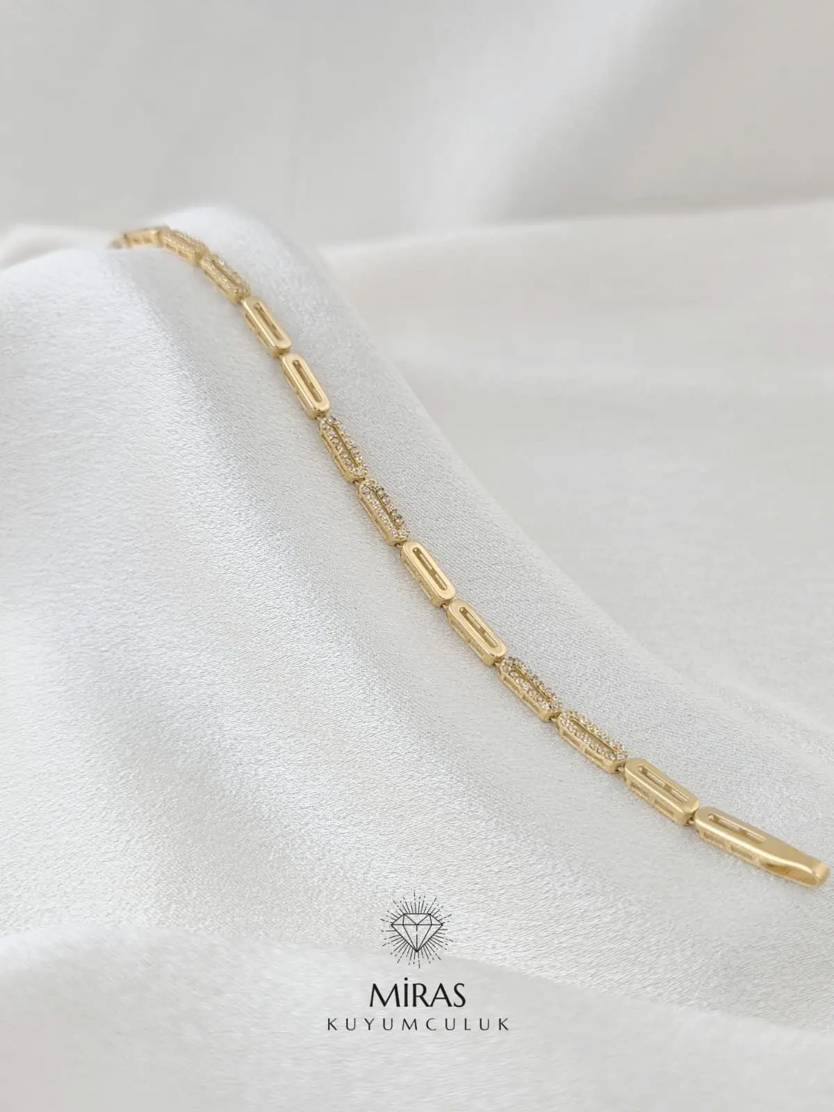14 Ayar Altın - Minimal Taşlı Ataç Zincir Bileklik - K14BLK363