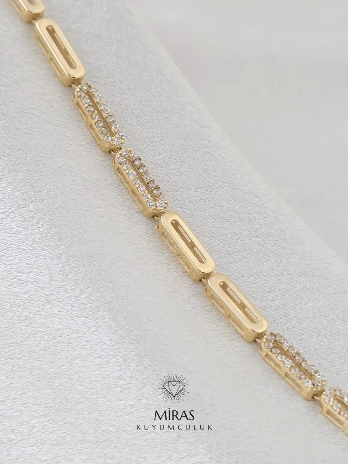 14 Ayar Altın - Minimal Taşlı Ataç Zincir Bileklik - K14BLK363