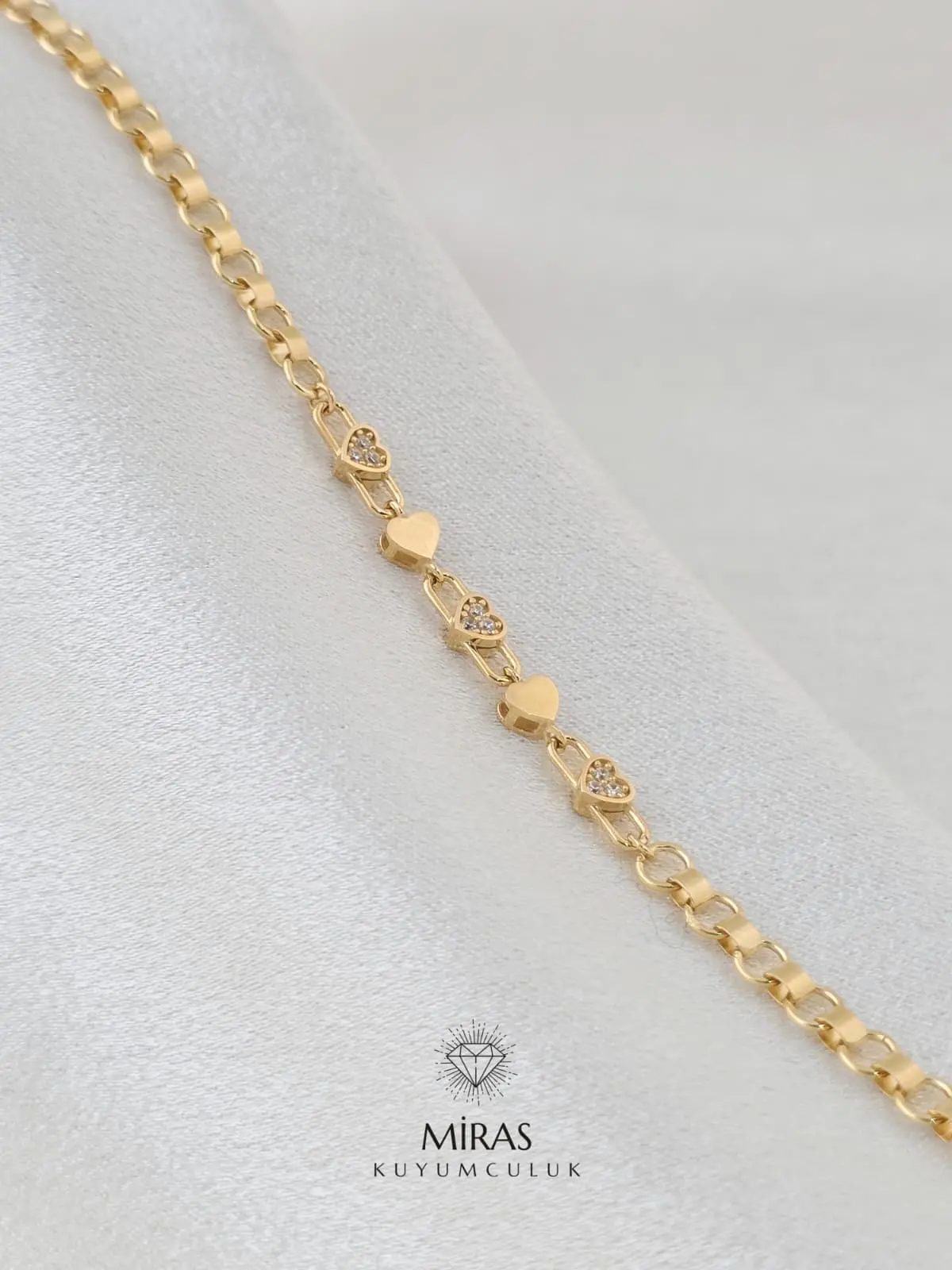 14 Ayar Altın - Minimal Taşlı Kalpli Bileklik - 14BLK978