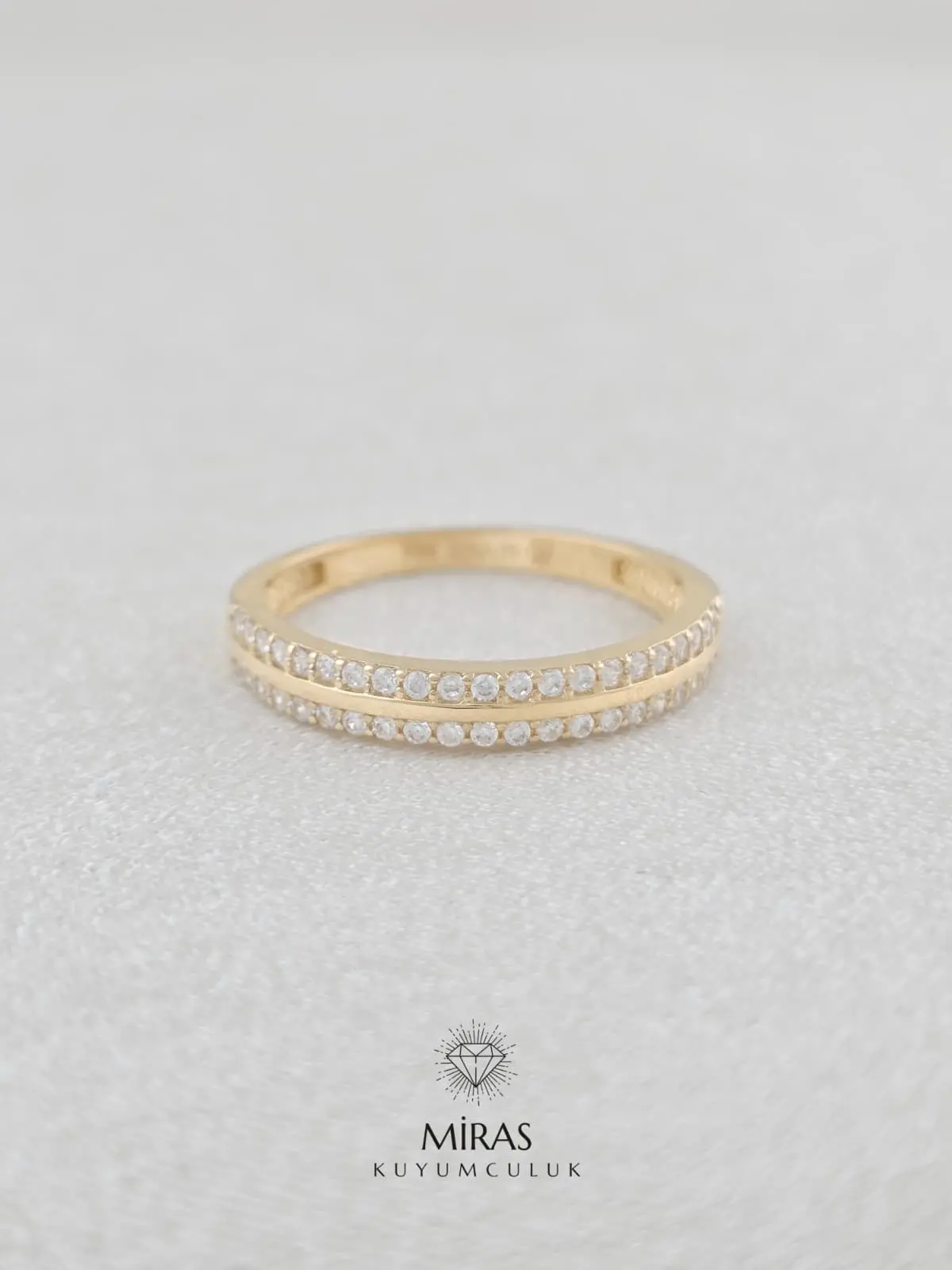 14 Ayar Altın - Çift Sıra Taşlı Yarım Tur Spor Yüzük - 14YZK990