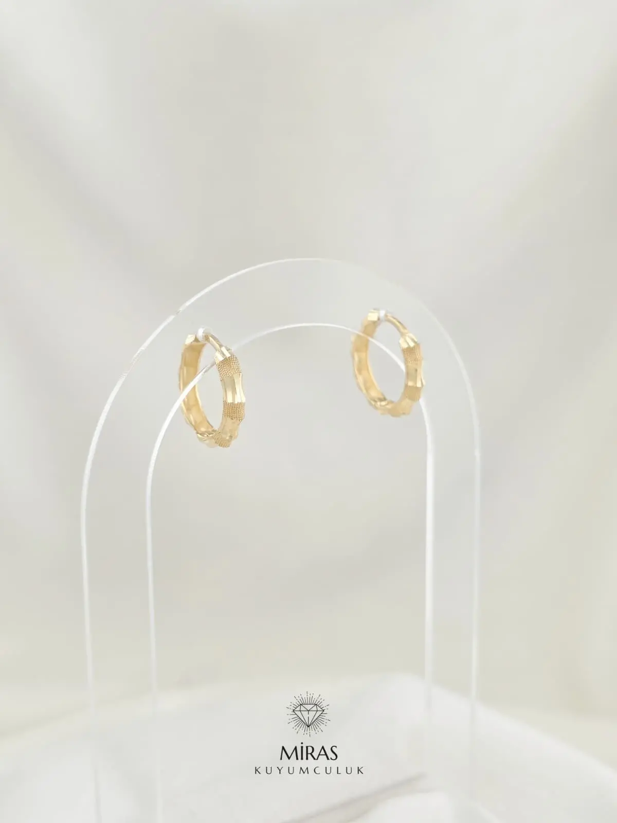 14 Ayar Altın - Lazer Kesim Kemik Halka Küpe - 14KP948