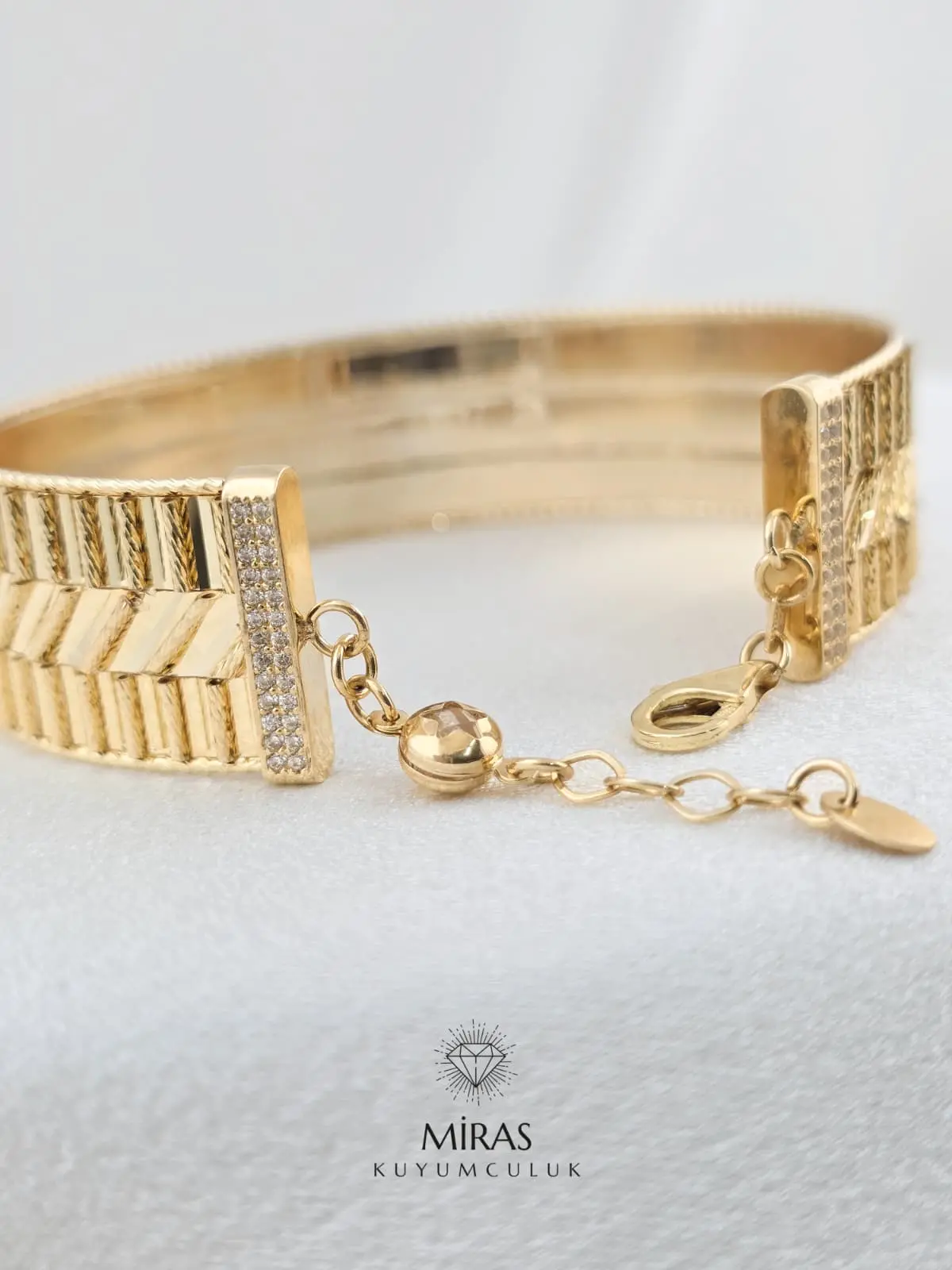 14 Ayar Altın - Aynalı Dorika Kelepçe - 14KLP242