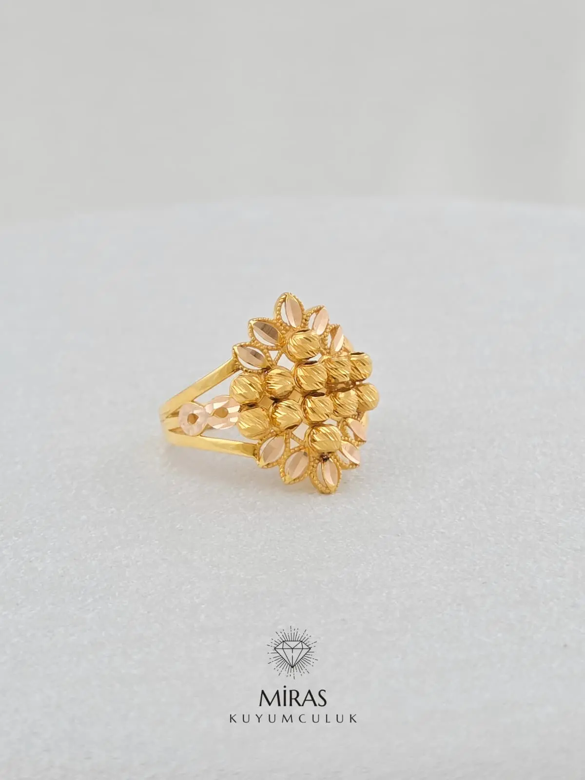 14 Ayar Altın - Dorika Sonsuzluk Detaylı Yüzük -K14YZK299