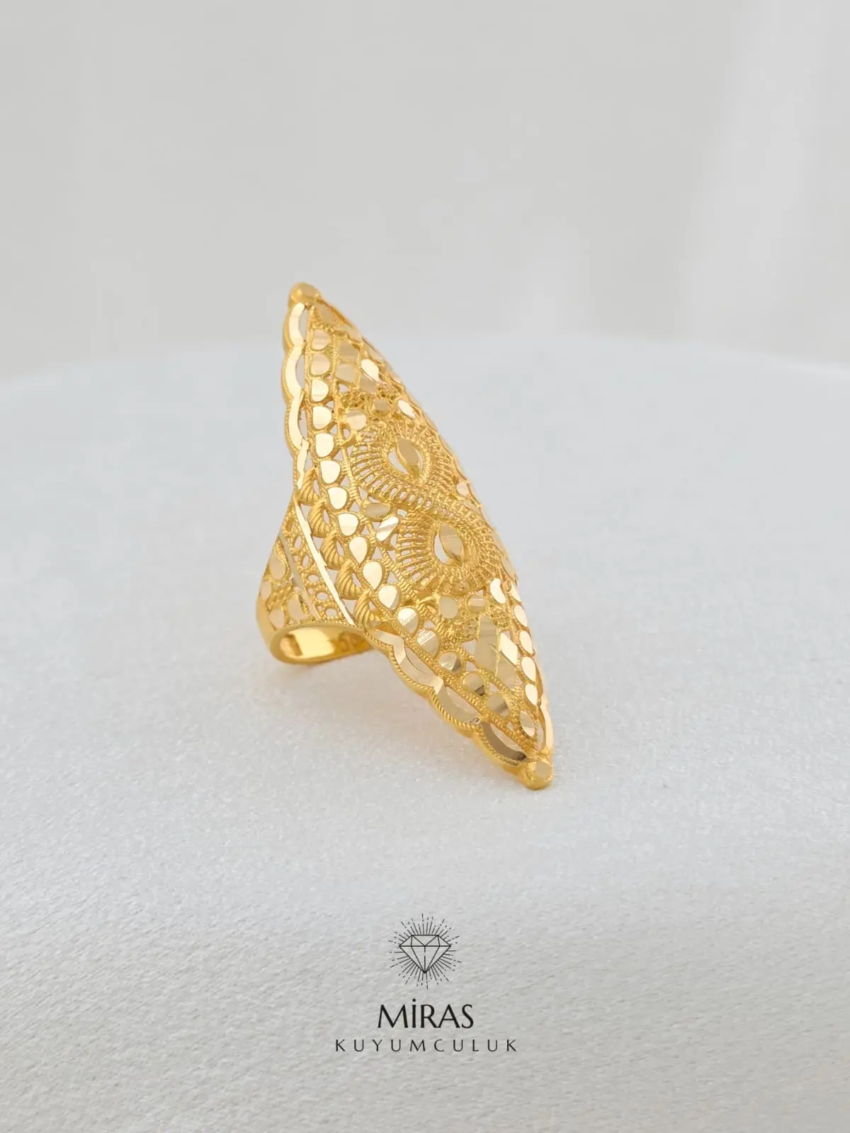 14 Ayar Altın - Sonsuzluk Detaylı Hint Yüzük 