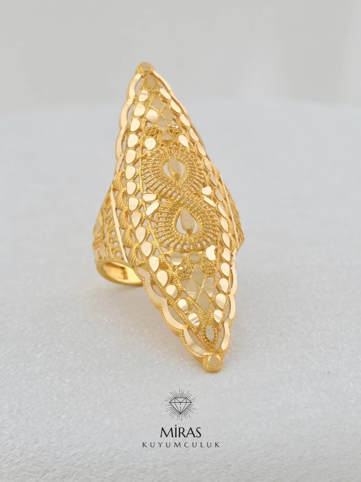 14 Ayar Altın - Sonsuzluk Detaylı Hint Yüzük 