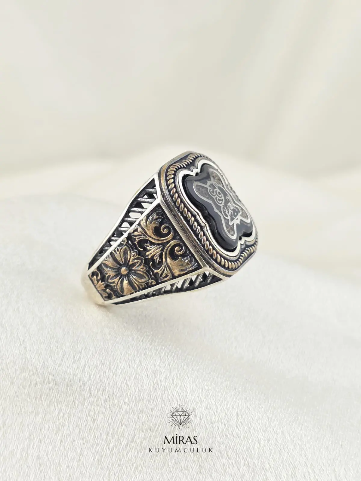 Bozkurt & Üç Hilal İşlemeli Erkek Gümüş Yüzük - HSG28