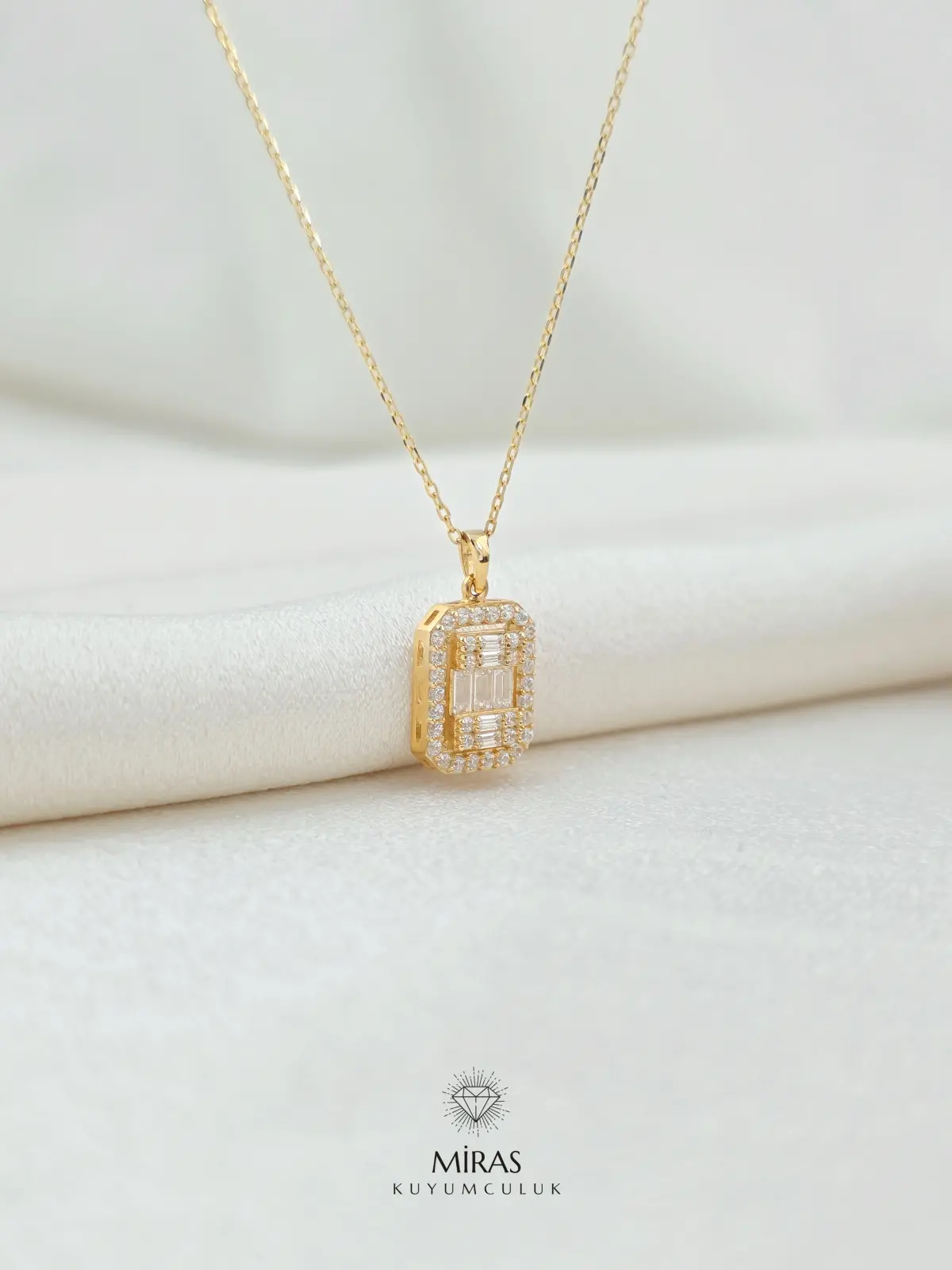 14 Ayar Altın - Klasik Baget Kolye - 14KLY661