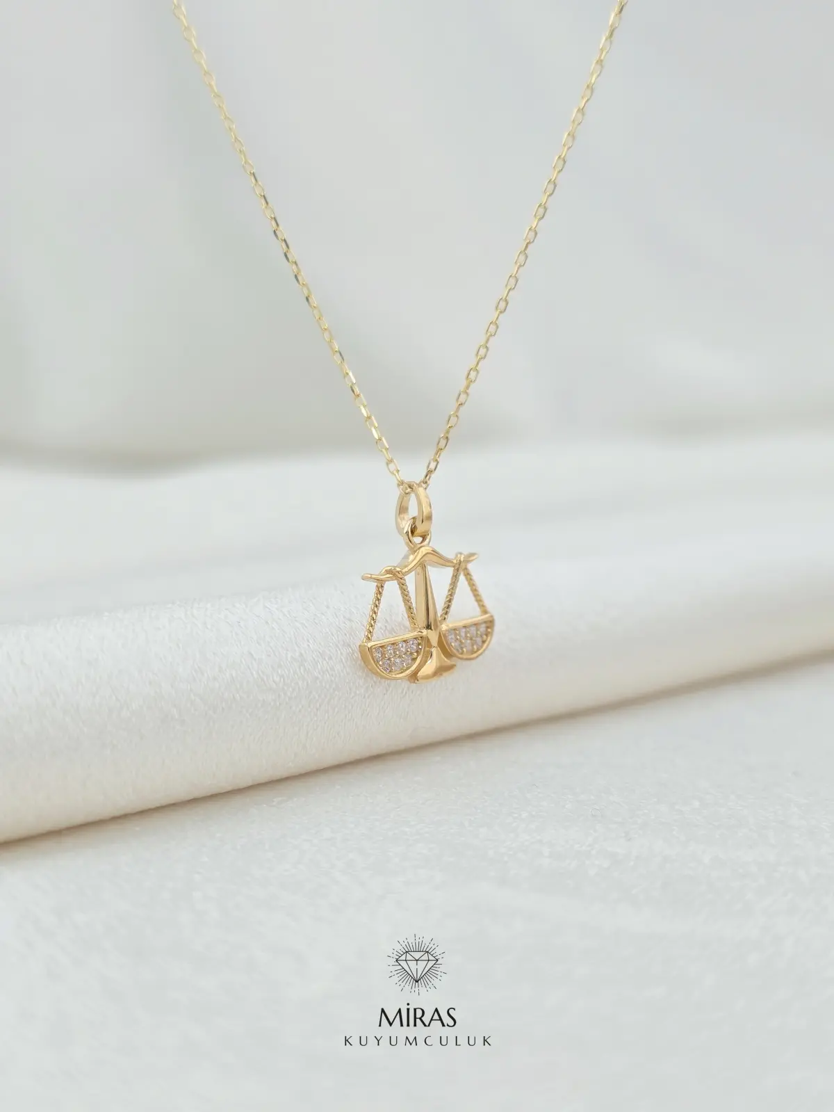 14 Ayar Altın - Taşlı Terazi Kolye - 14KLY758
