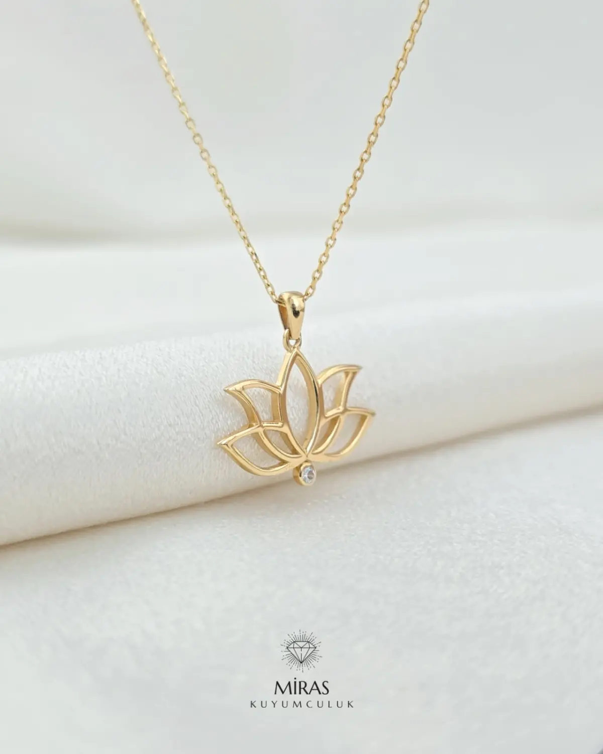 14 Ayar Altın - Minimal Lotus Çiçeği Kolye - K14KLY336