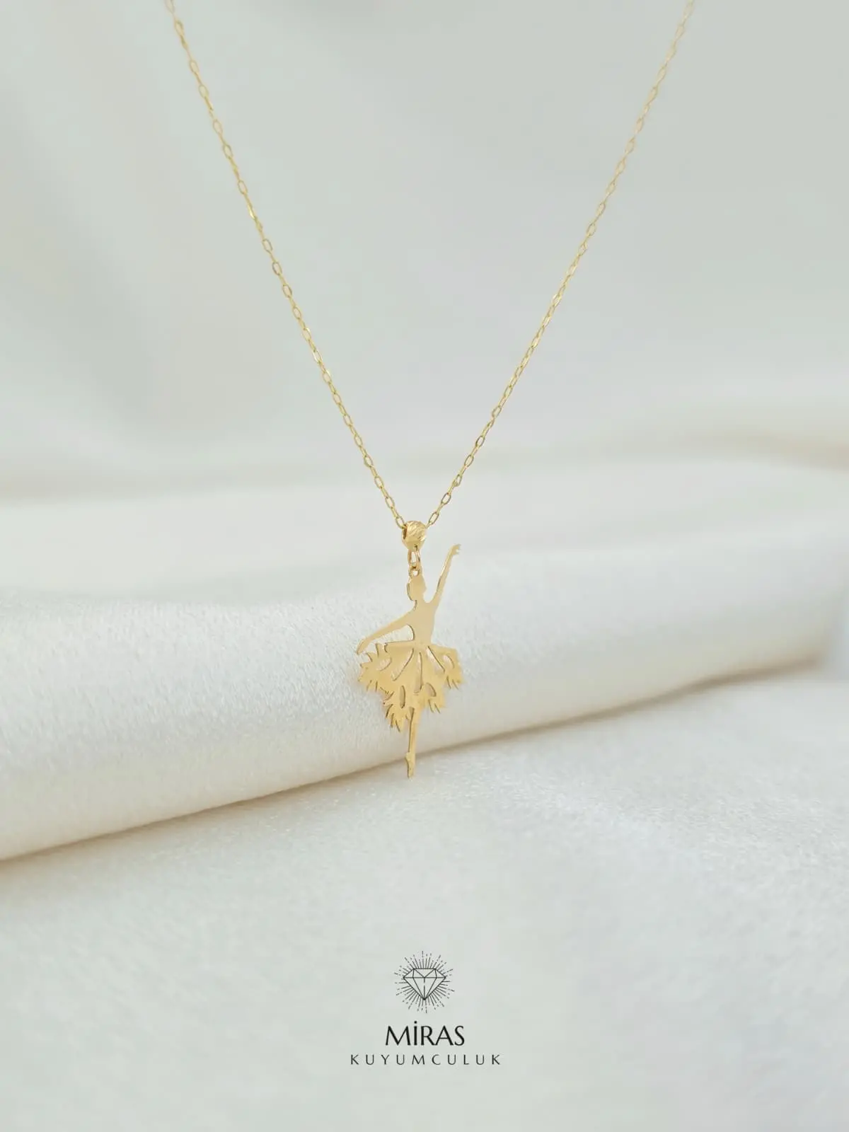 14 Ayar Altın - Balerin Kolye - 14KLY357