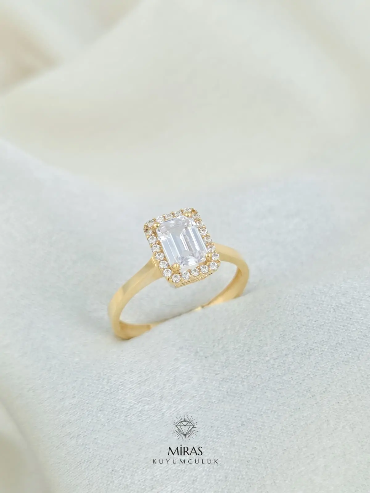 14 Ayar Altın - Baget Yüzük - 14YZK508