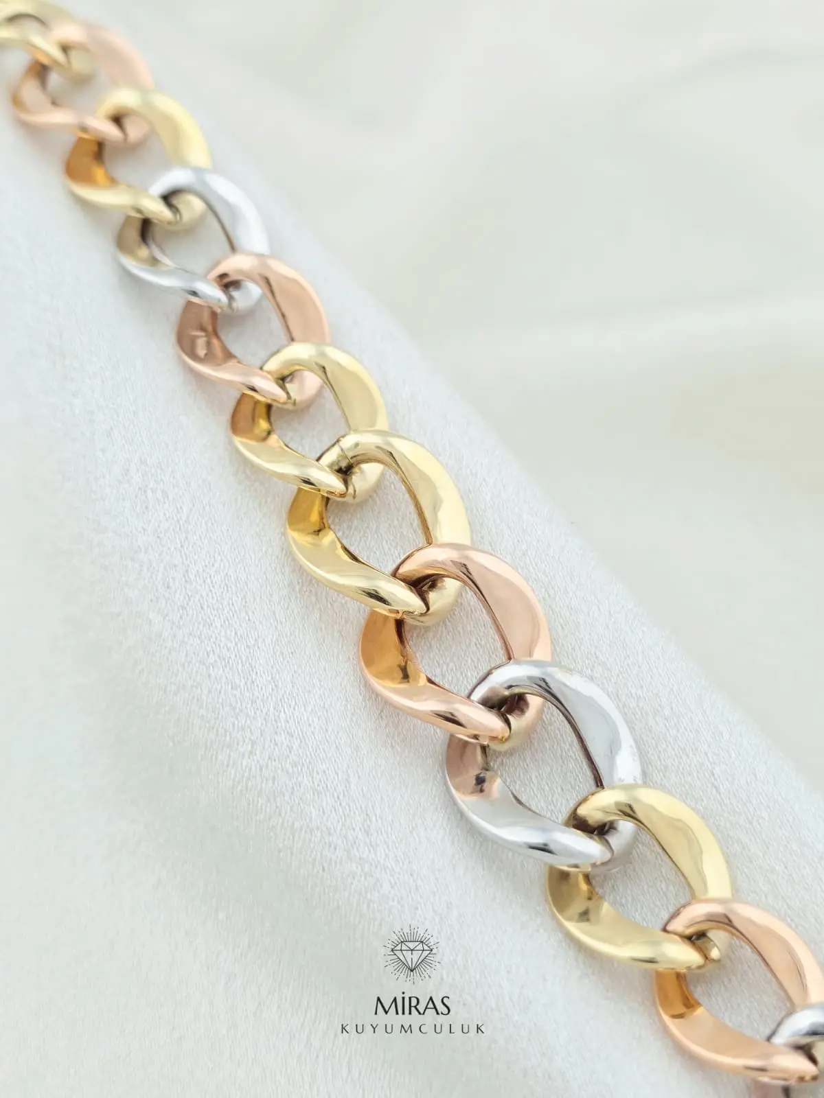 14 Ayar Altın - Üç Renkli Halka Bileklik - 14BLK572