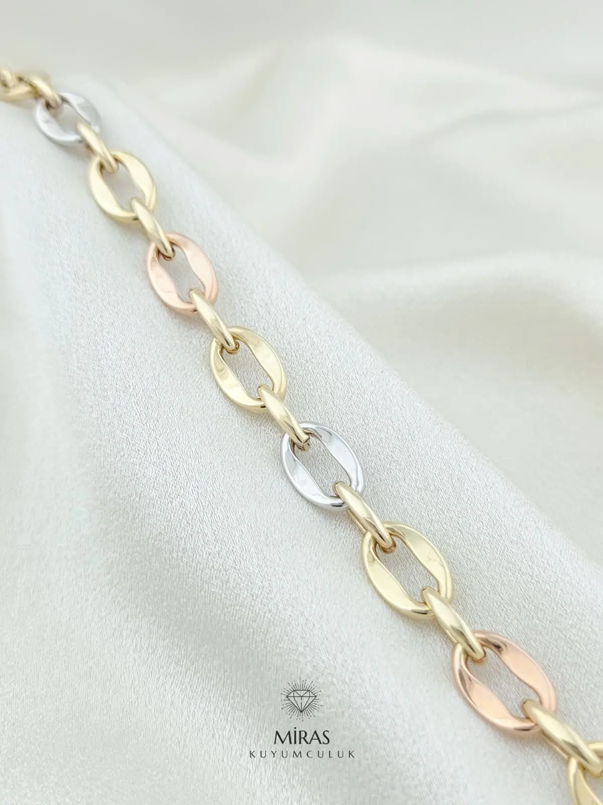 14 Ayar Altın - Üç Renkli Oval Halka Bileklik - 14BLK1053