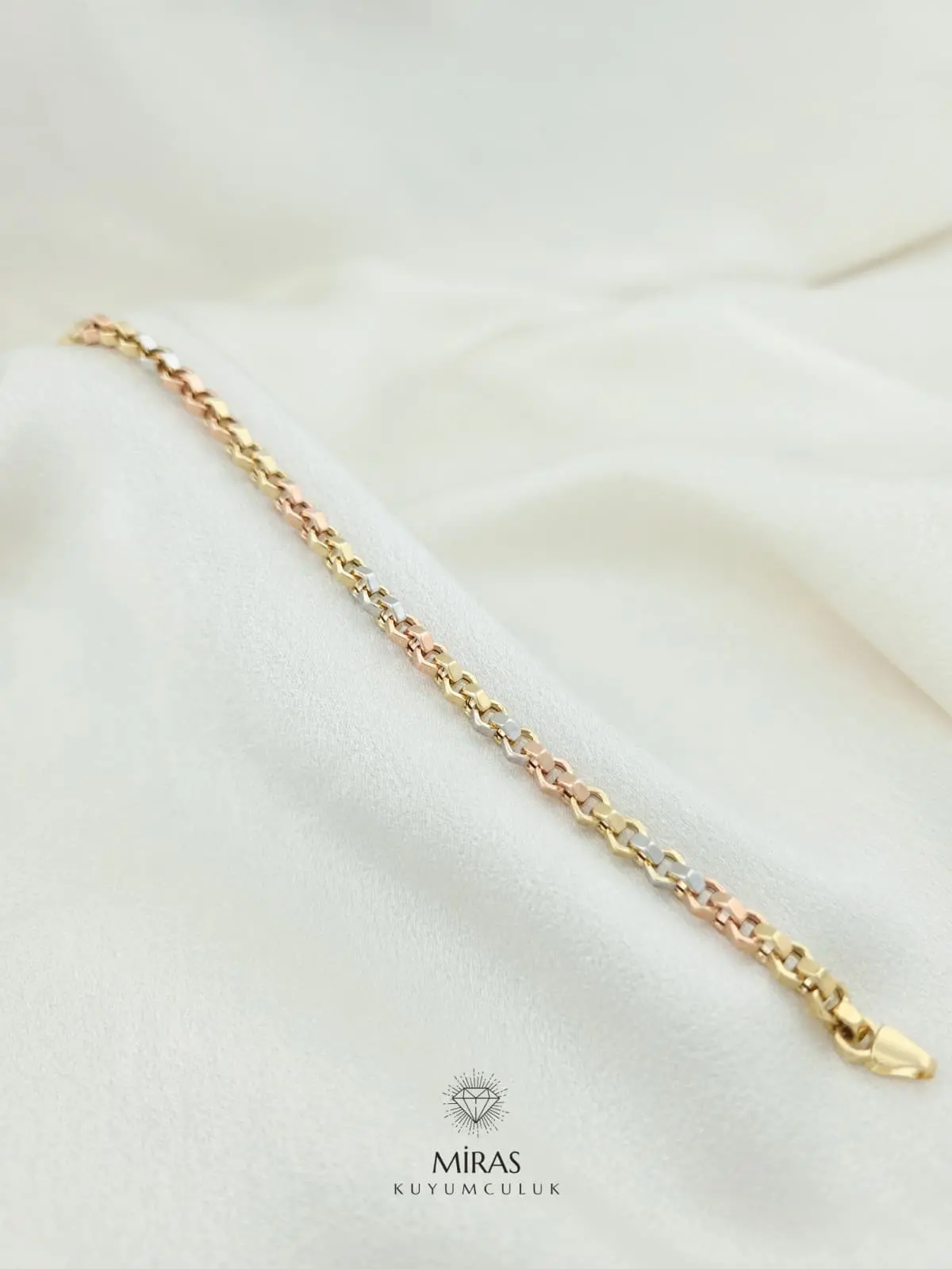 14 Ayar Altın - Üç Renkli Doc Bileklik - 14BLK1055