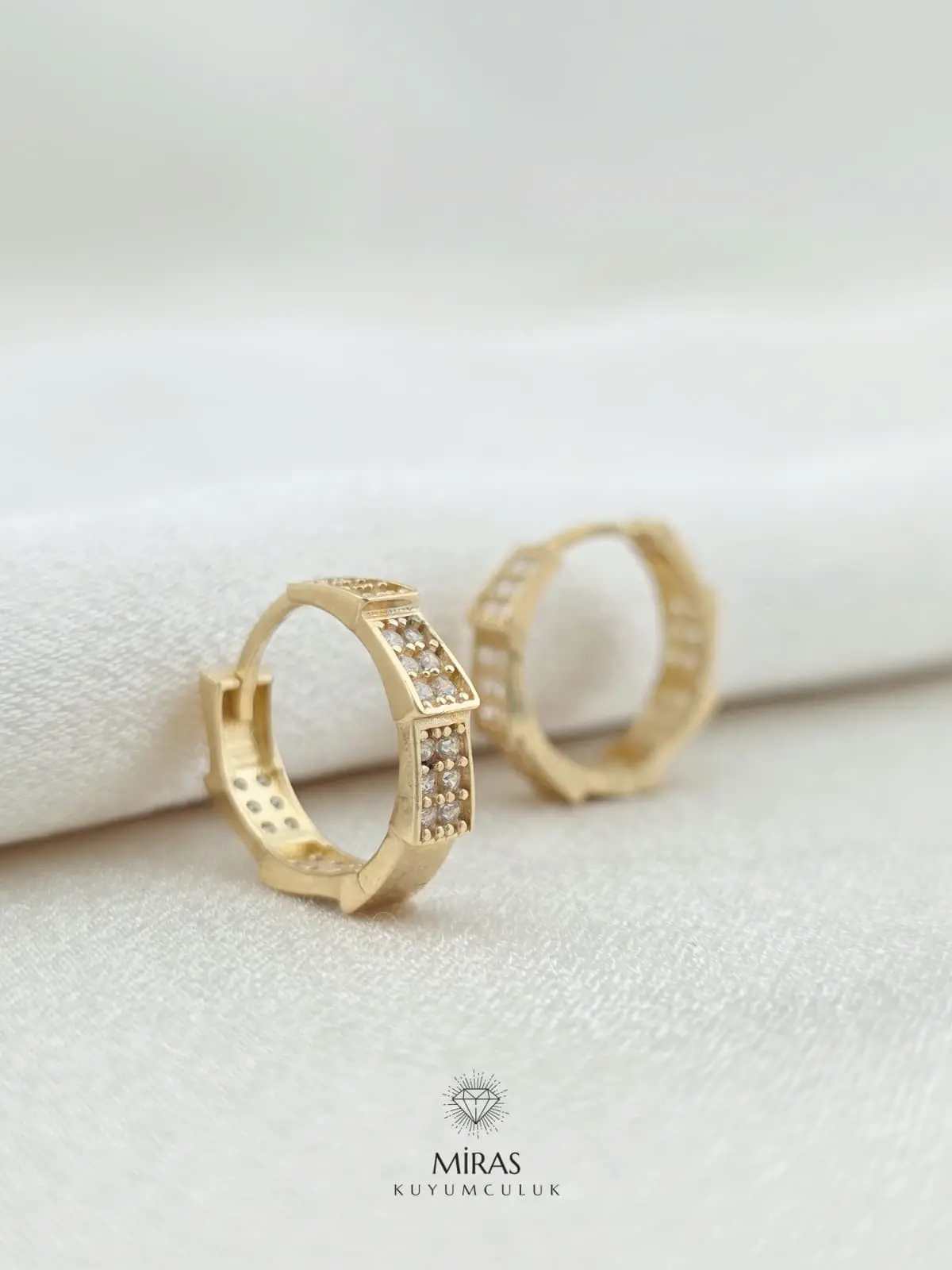 14 Ayar Altın - Taşlı Halka Küpe - 14KP699