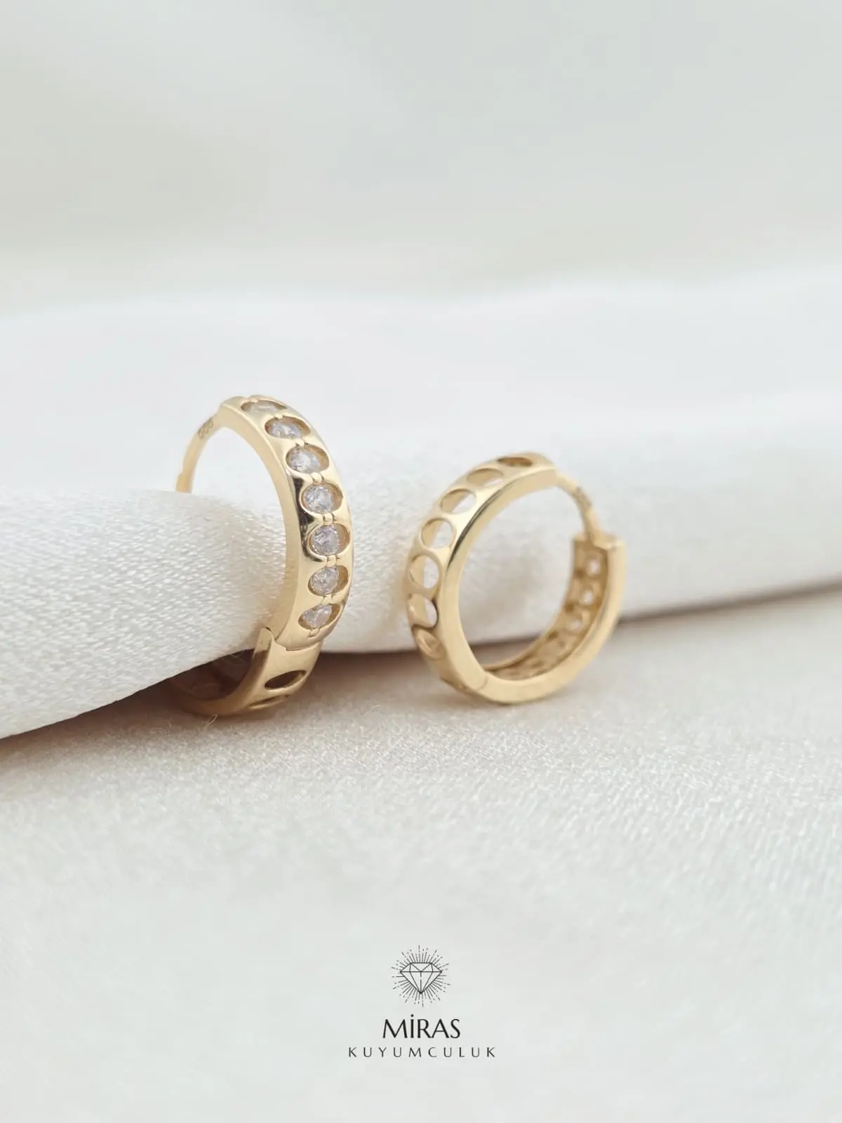 14 Ayar Altın - Taşlı Halka Küpe - 14KP755