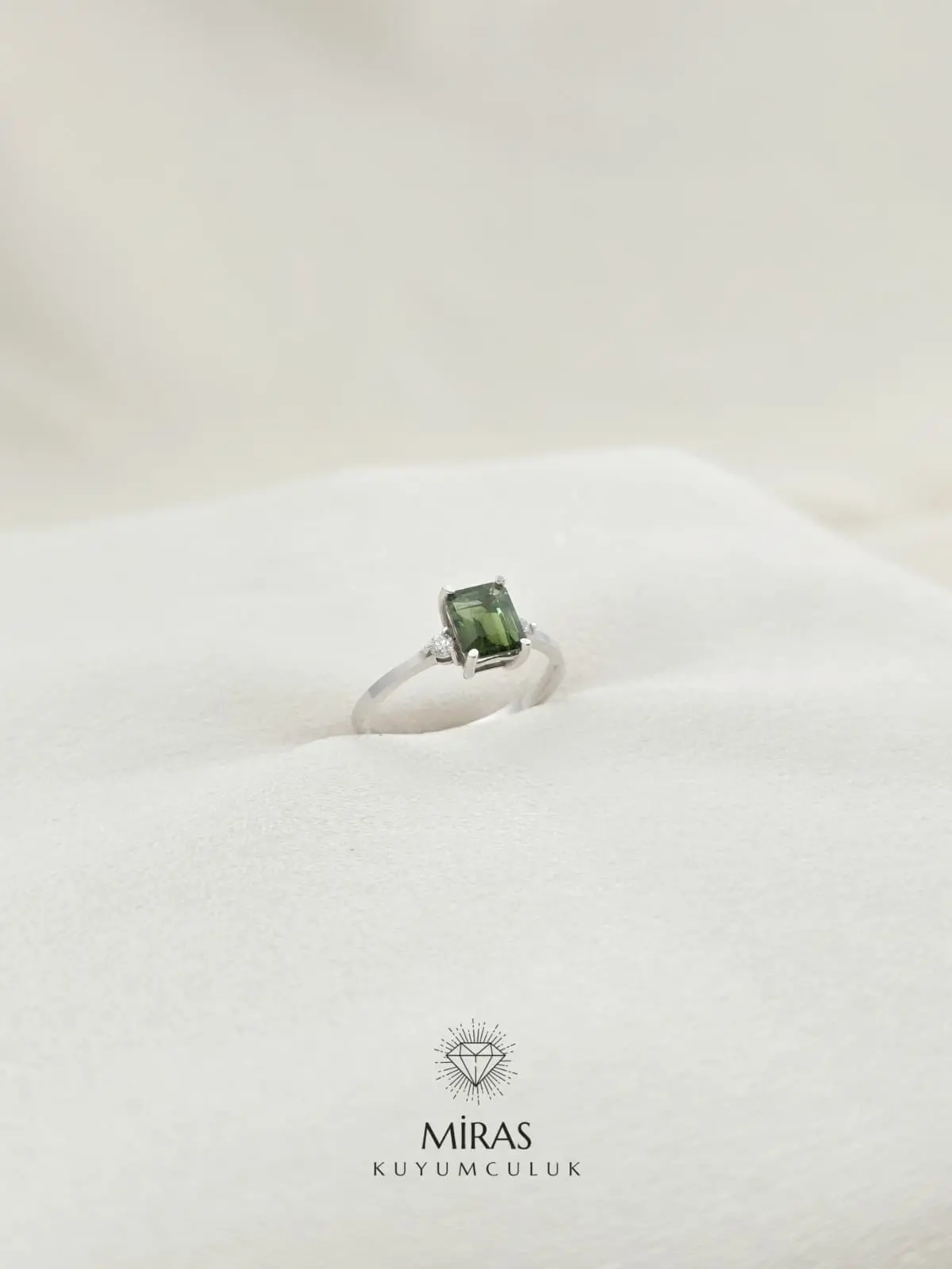 Pırlanta - 1.27 Karat Oktagon Pırlanta Yüzük - YZ00057